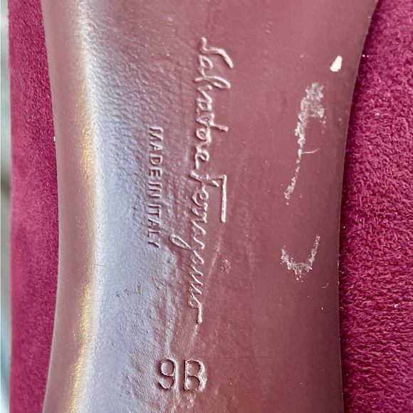 Ferragamo Cylinder Heels - Picture 10 of 12